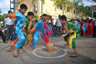 Công nhận kết quả nghiên cứu đề tài KHCN "Điều tra, khảo sát một số trò chơi dân gian ở Hội An"