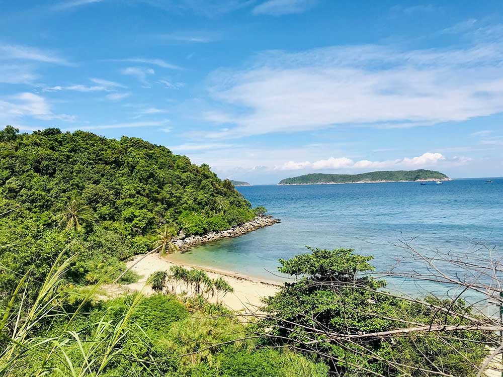 cham island tour