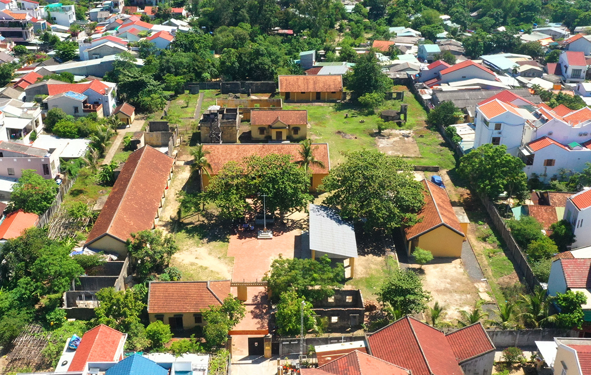 nha lao hoi an